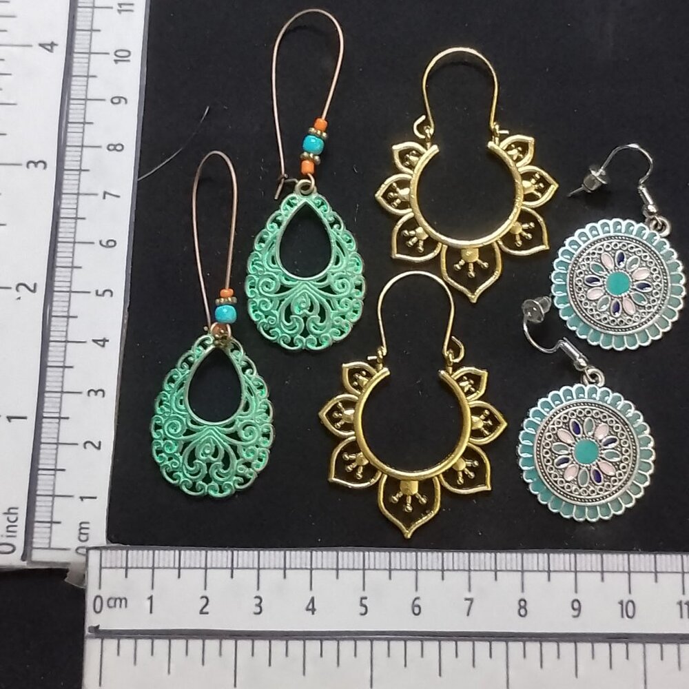 SALE! 3 PAIR EARRINGS, Ethnic SILVERY, BRONZE, PATINATED Blue Bunny BOHO BAUBLES - Picture 7 of 10